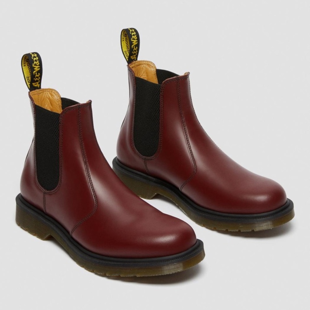 Dr. Martens 2976 Smooth Leather Chelsea Boots Red